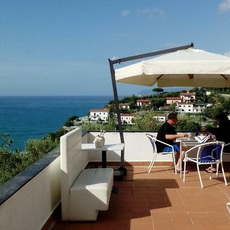 Il Capriolo Bed & Breakfast Celle Ligure Exterior photo