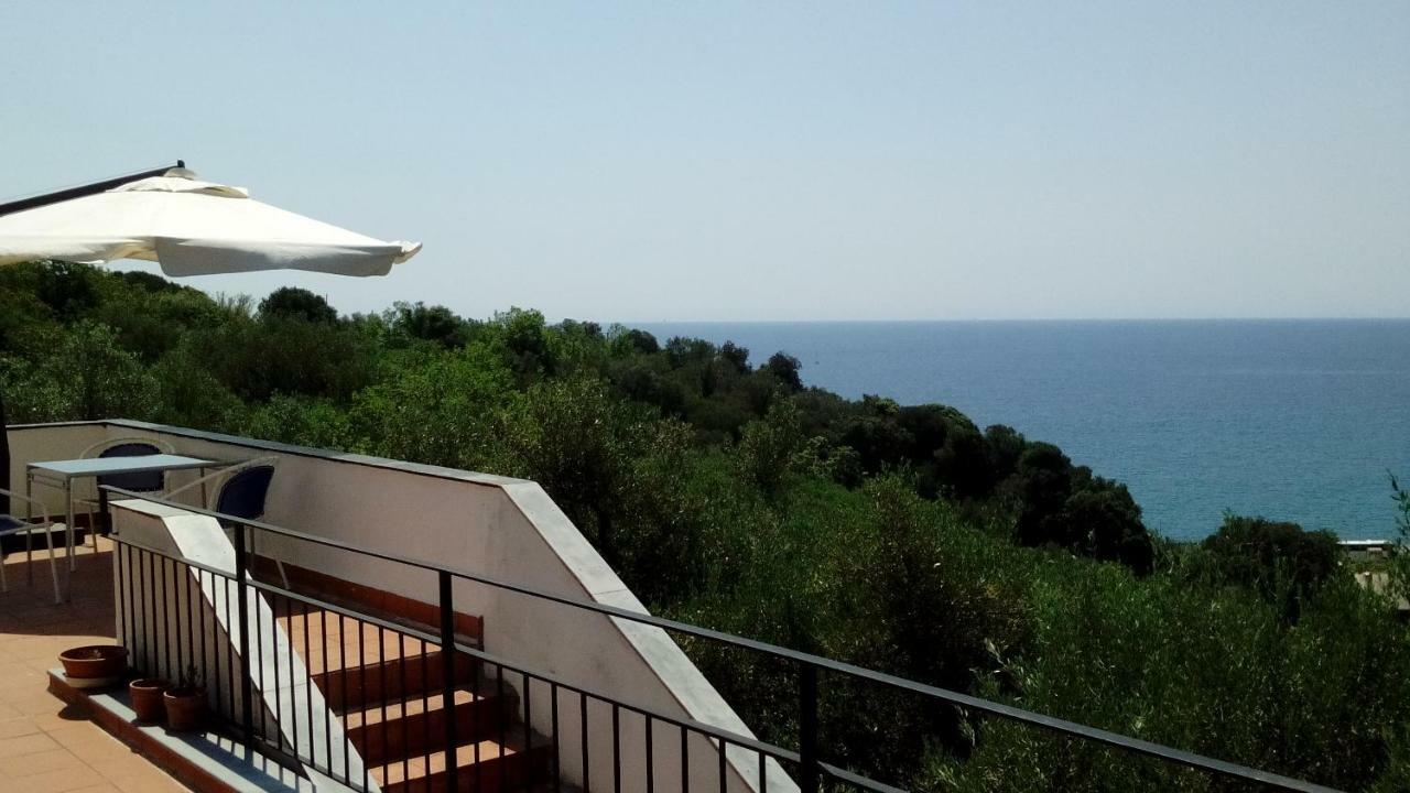 Il Capriolo Bed & Breakfast Celle Ligure Exterior photo