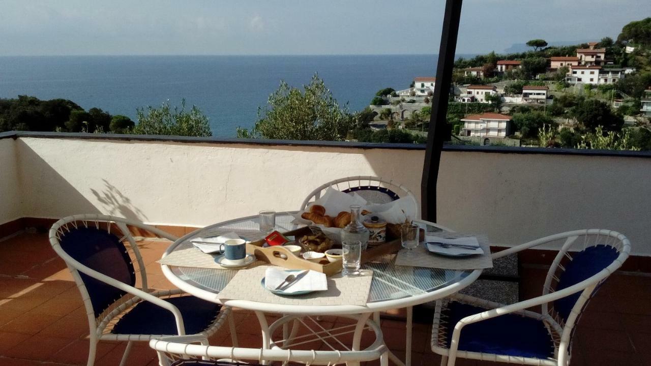 Il Capriolo Bed & Breakfast Celle Ligure Exterior photo